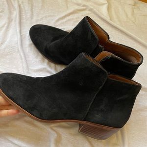 Sam Edelman black suede booties